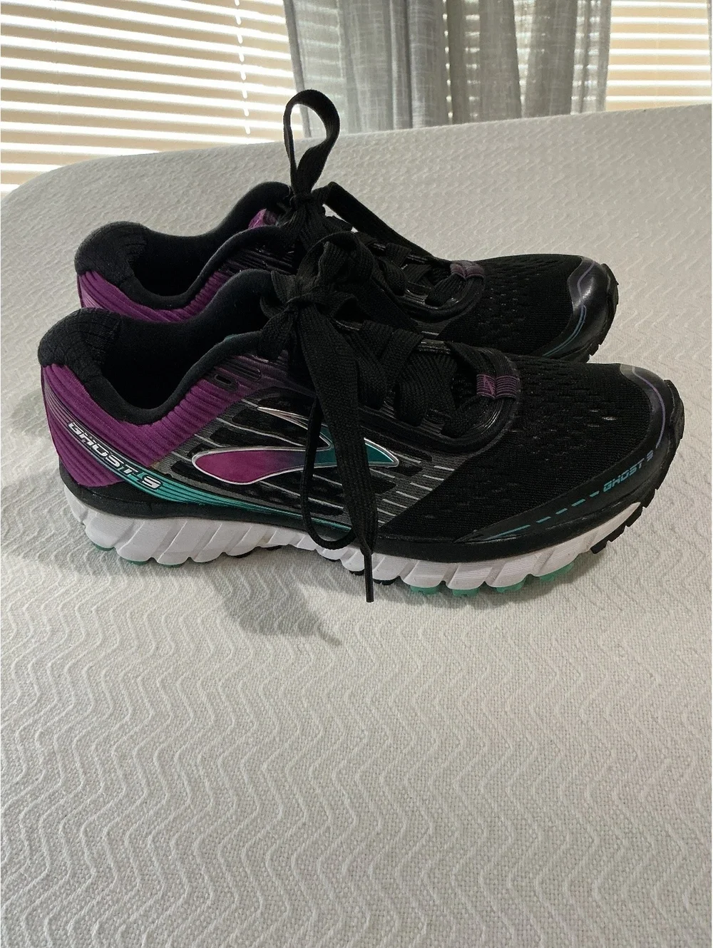 Brooks Ghost 13 women's Running Sneakers Size 9